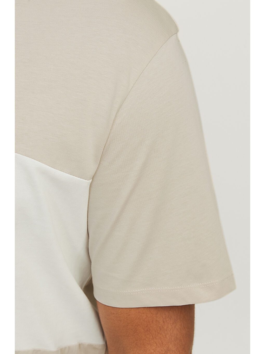 Bej Plus Jjelegacy Logolu Pamuklu Oversize Fit Büyük Beden %100 Pamuk Tişört 12263985-5
