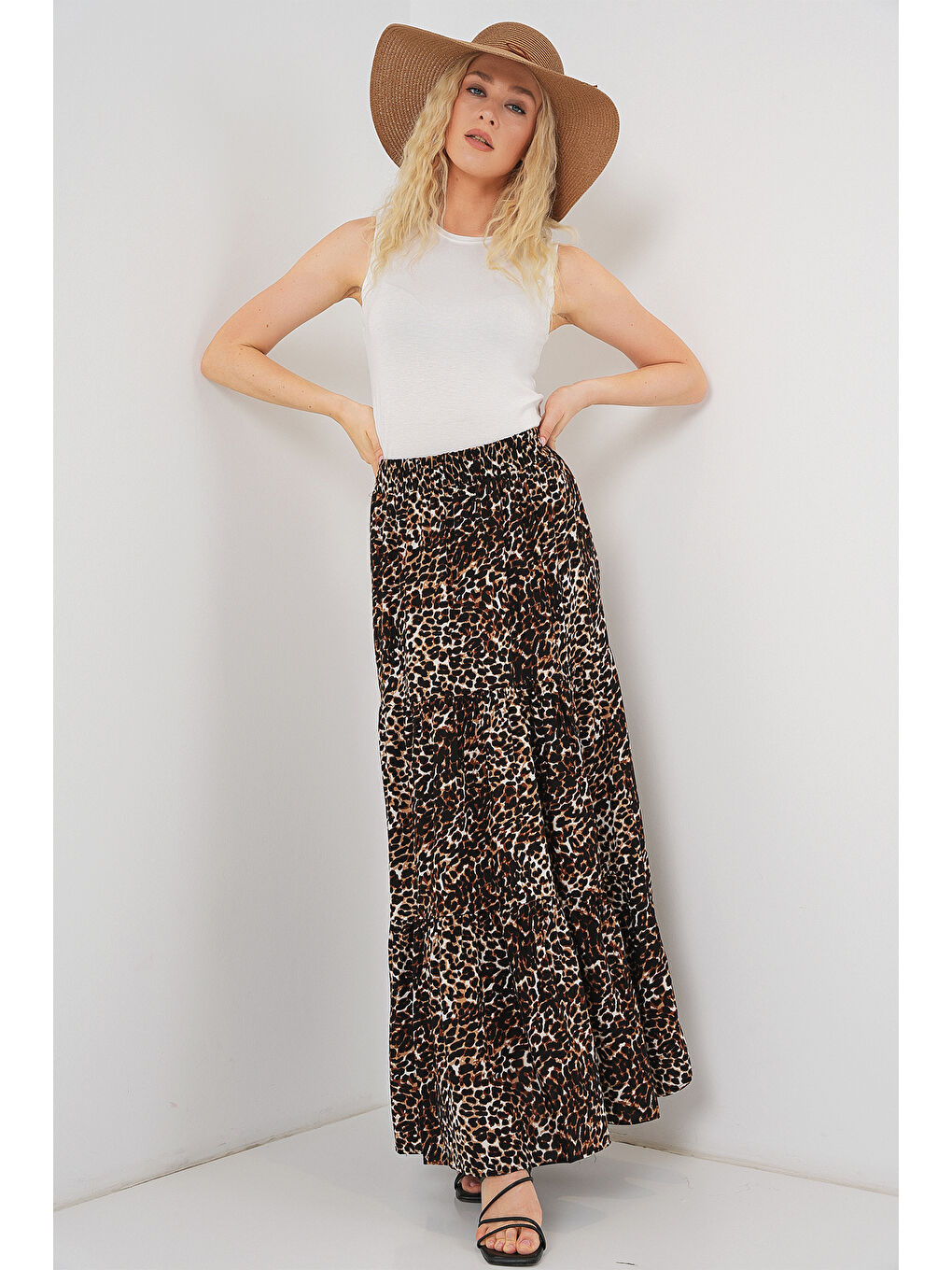 1898 Desenli Uzun Etek - C. Kahverengi-4