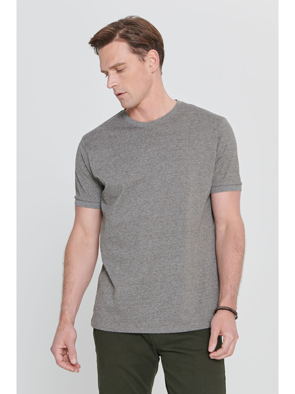 Erkek Haki Melanj Slim Fit Dar Kesim Bisiklet Yaka Pamuklu Kısa Kollu Tişört-2