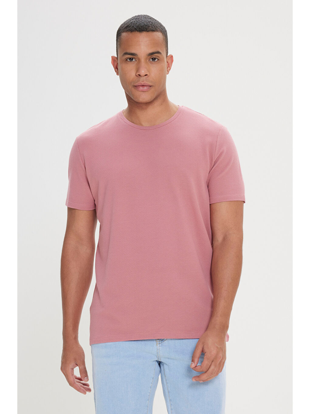 Pembe Erkek Gül Kurusu Slim Fit Dar Kesim Bisiklet Yaka Kısa Kollu Yumuşak Tuşeli Basic Tişört