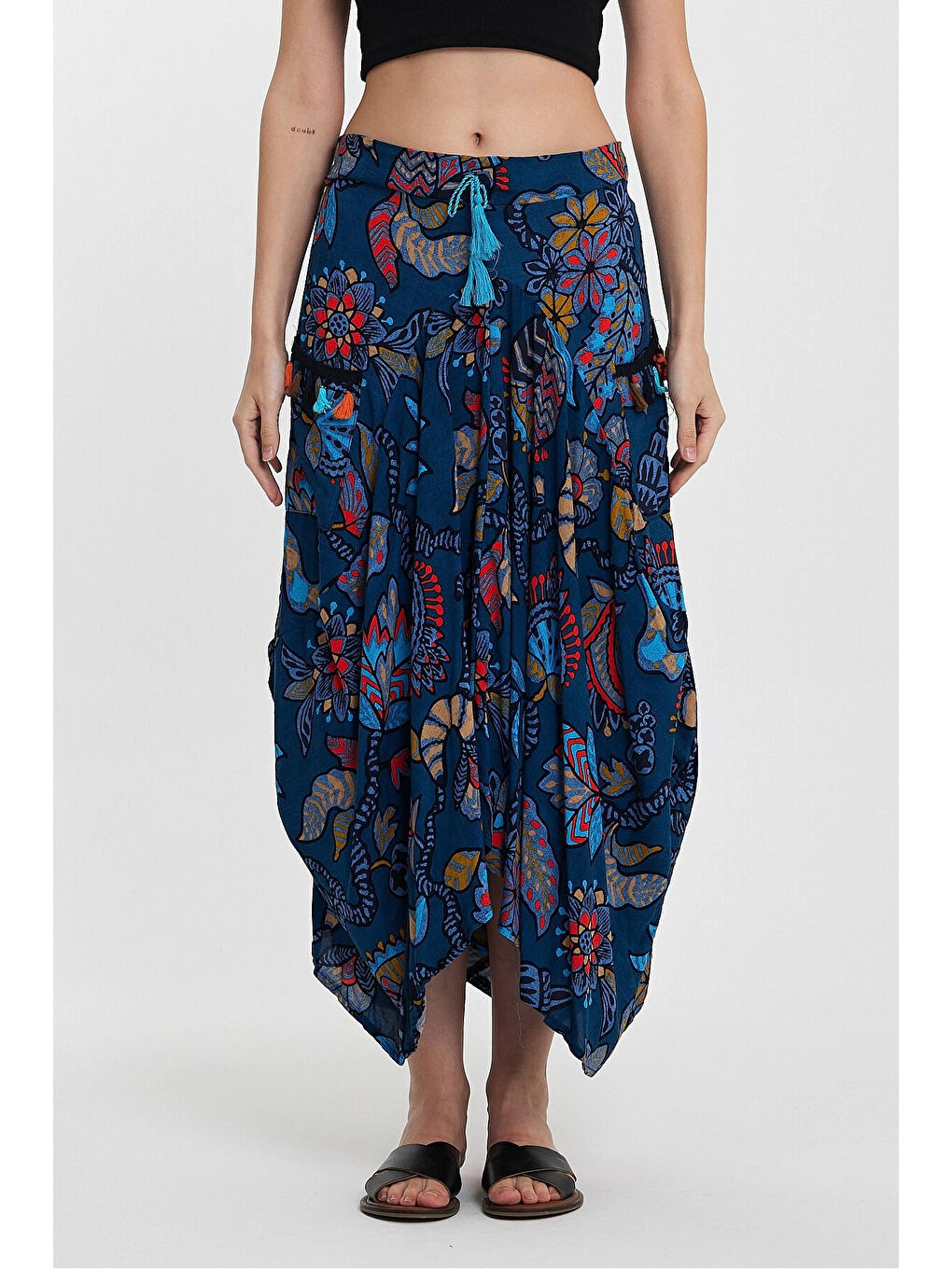 Kadın Mavi Otantik Desenli Cepli Şalvar Model Viskon Etek HZL25S-VM120391-3