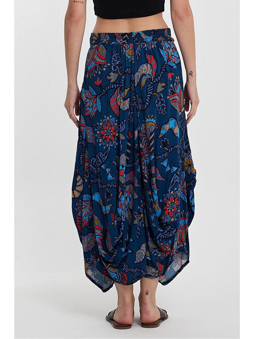 Kadın Mavi Otantik Desenli Cepli Şalvar Model Viskon Etek HZL25S-VM120391-4