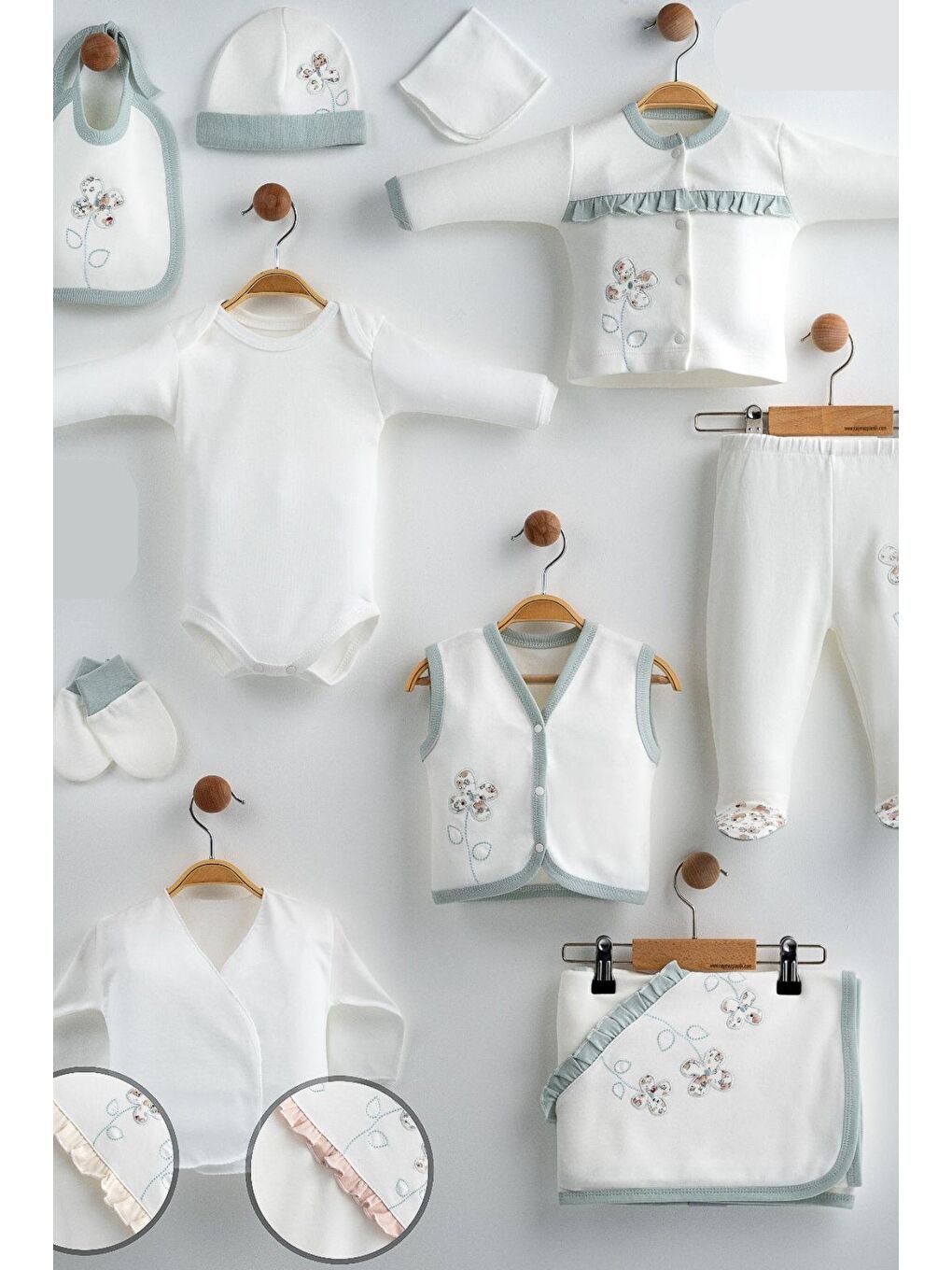 Ekru Yenidoğan Kız Bebek Papatya Desenli 10'Lu Hastane Çıkışı Zıbın Set