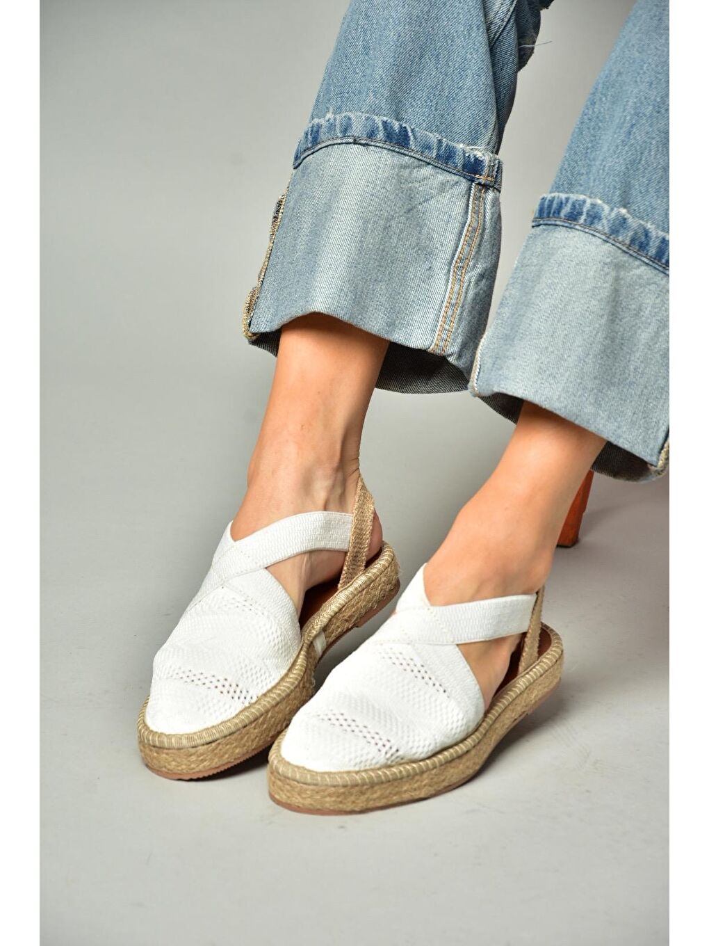 S4040101 Beyaz Kadın Sandalet-4