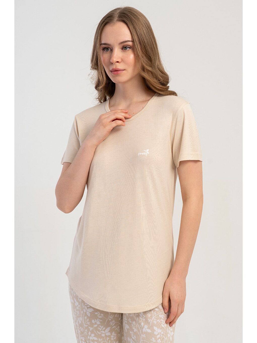 Yuvarlak Yaka Kısa Kollu Pijama Takımı Bej-512181-2