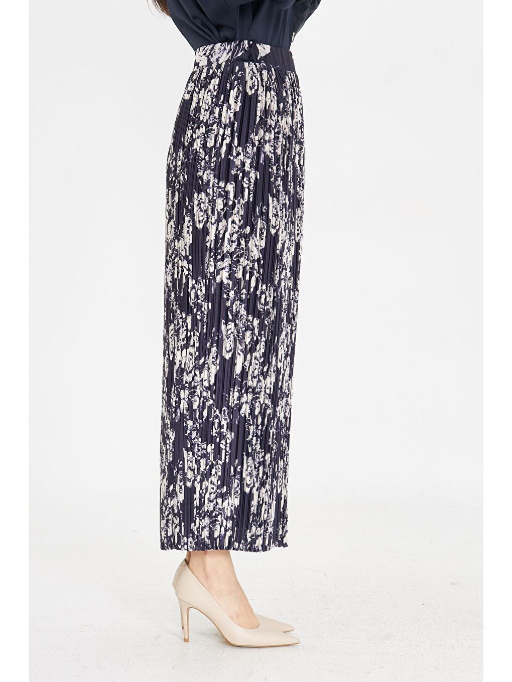 Full Pliseli Desenli Lacivert Etek-1