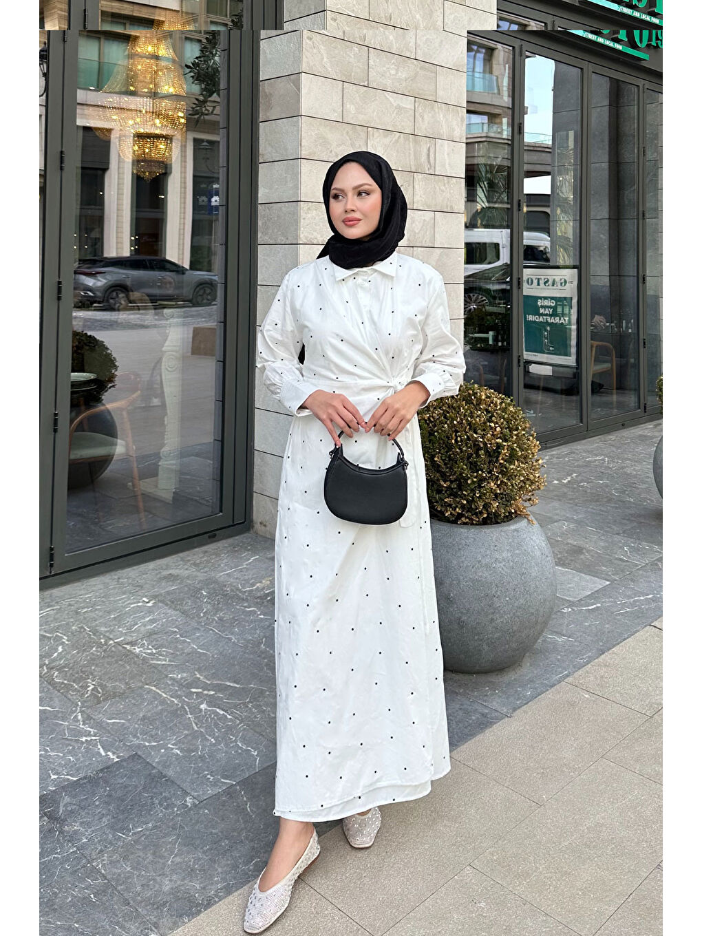 Kadın Puantiyeli Yandan Bağlamalı Elbise Beyaz-1