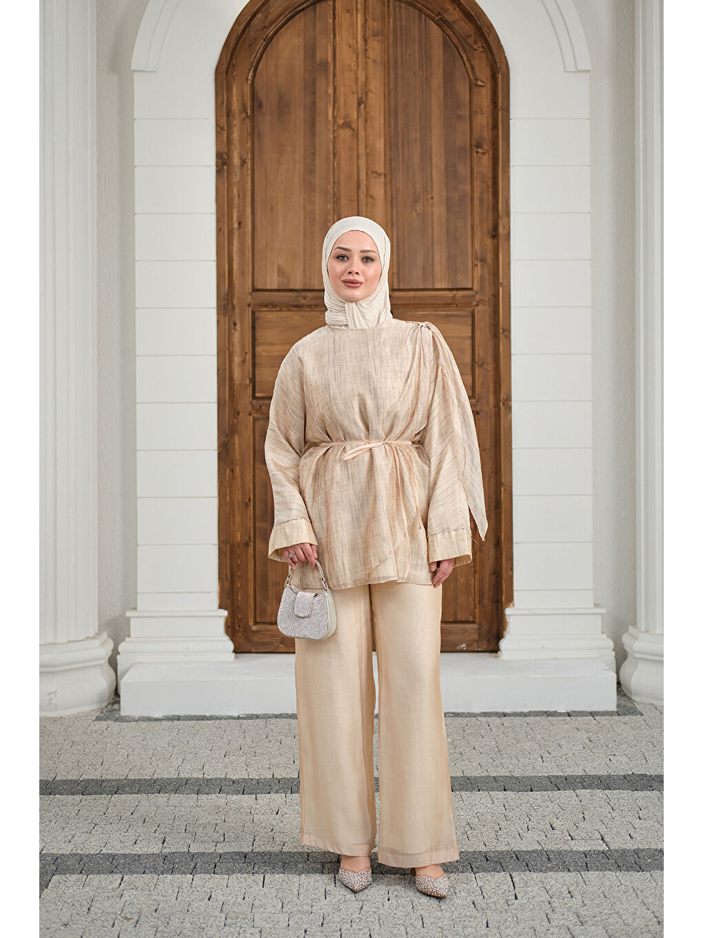 Ekru Kadın Yaka Şal Detay Bel Bağlamalı Takım Krem-1
