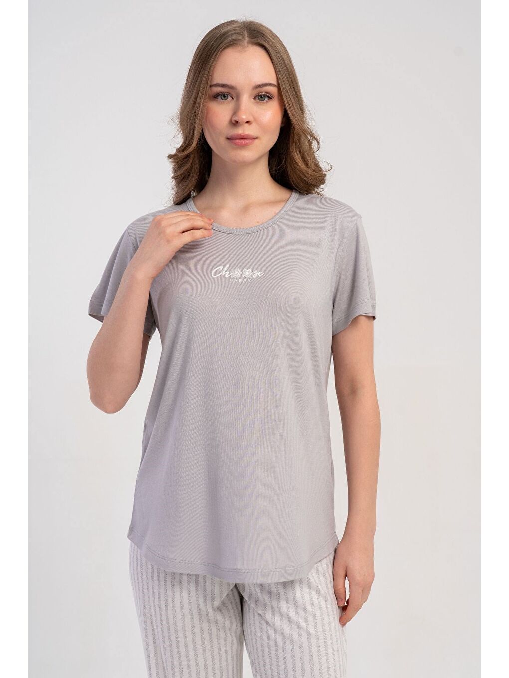Yuvarlak Yaka Kısa Kollu Pijama Takımı Gri-512221-2
