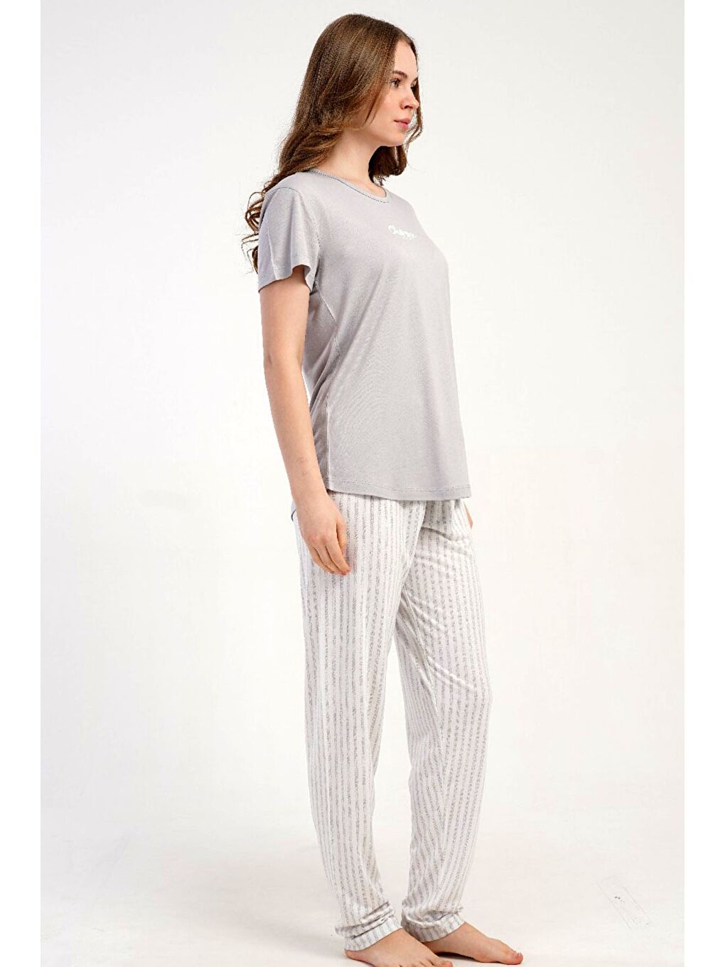 Yuvarlak Yaka Kısa Kollu Pijama Takımı Gri-512221-5
