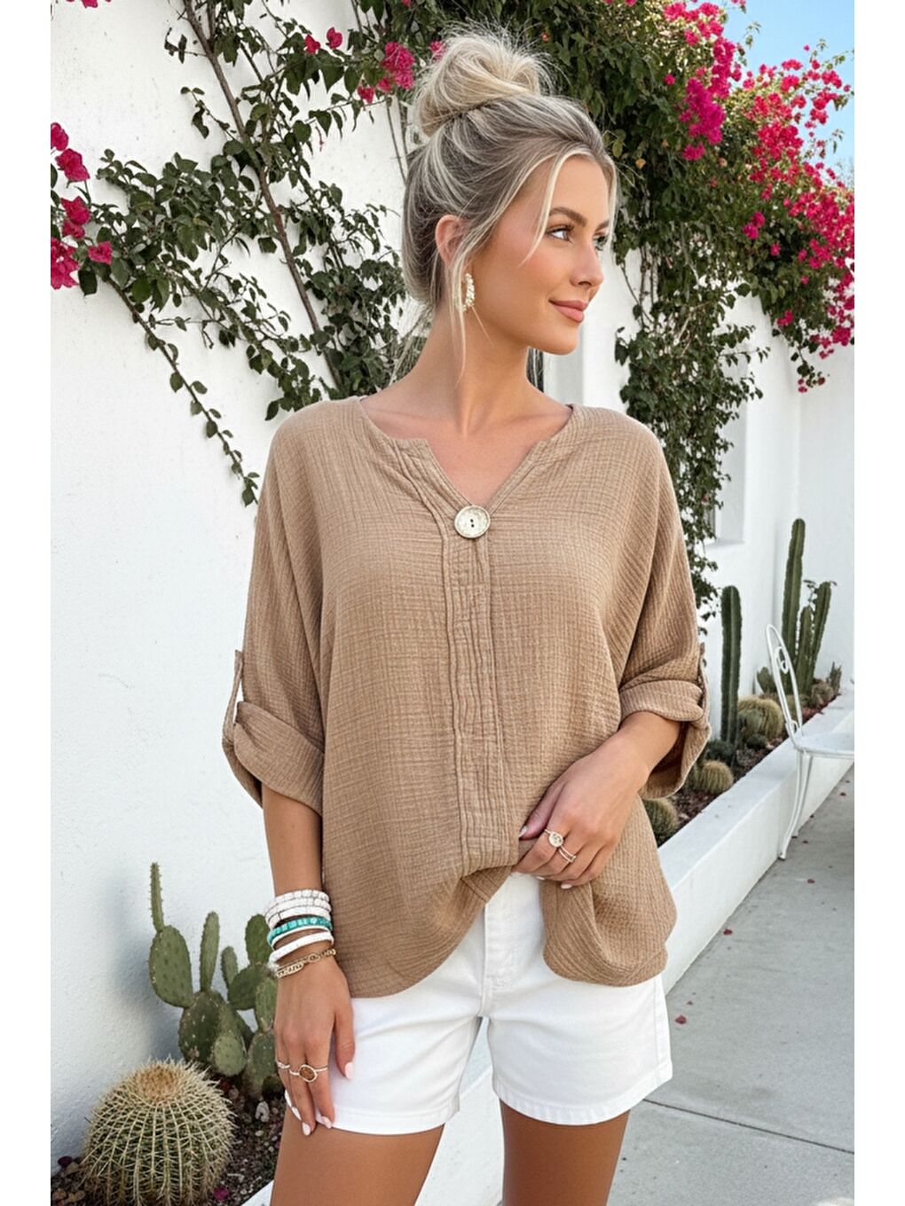 Kahverengi Camel Havuz Yaka Düğmeli 3/4 Kol Yıkamalı Casual Müslin Dokuma Bluz 75 70-1