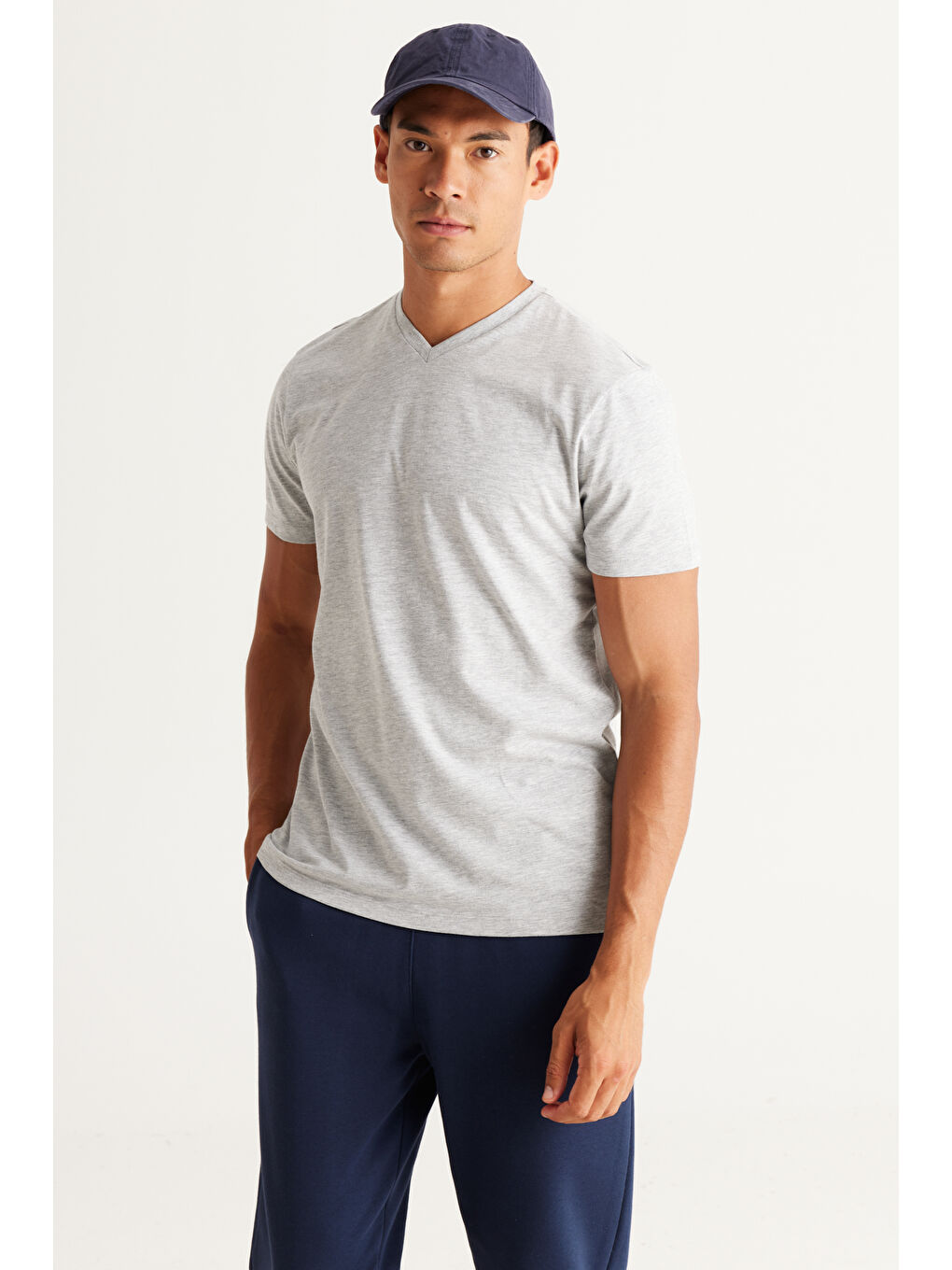 Gri Erkek GRI MELANJ-SIYAH 2'li Slim Fit Dar Kesim V Yaka %100 Pamuk Tişört-1