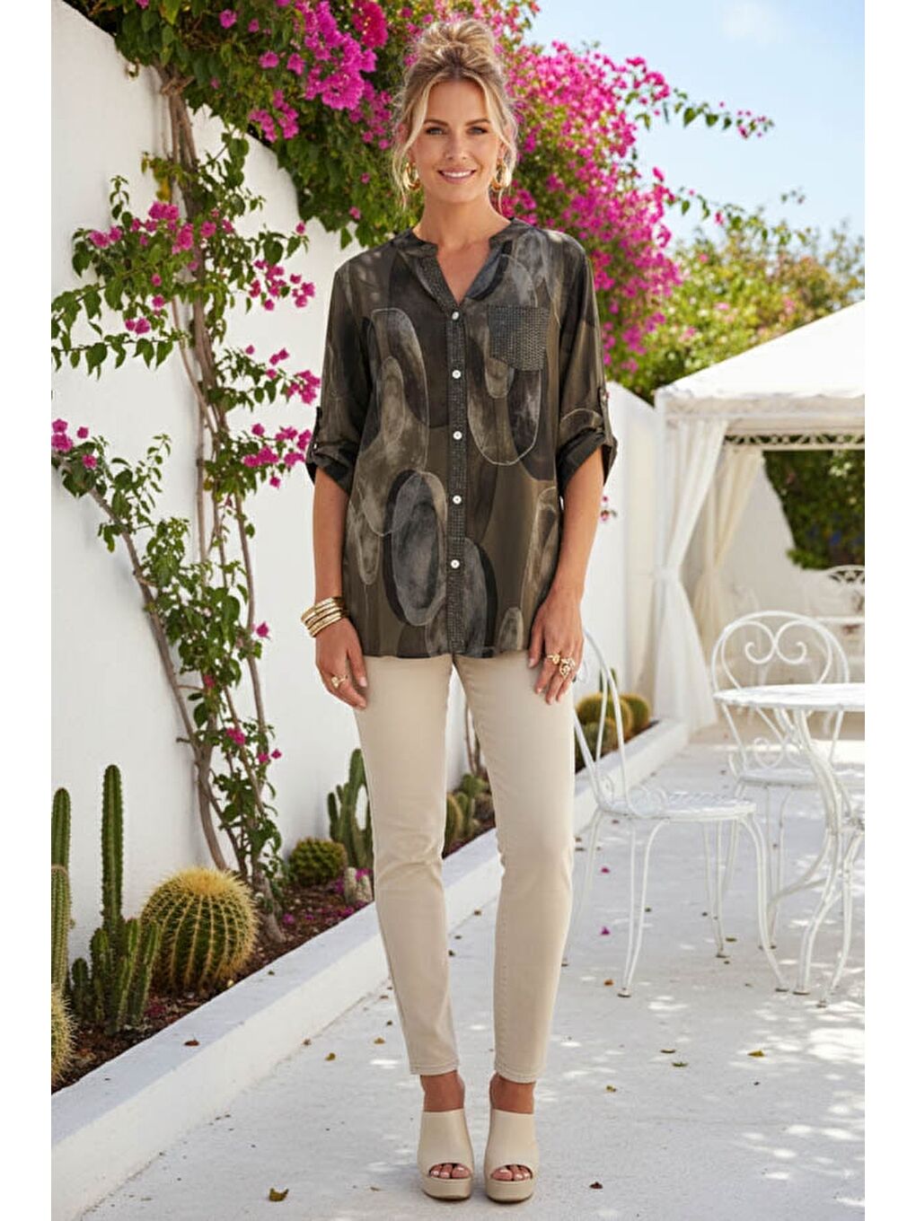 İtalyan Kahverengi Hakim Yaka Düğmeli 3/4 Kol Geometrik Desenli Pullu Cepli Casual Viskon Bluz 75 65-5