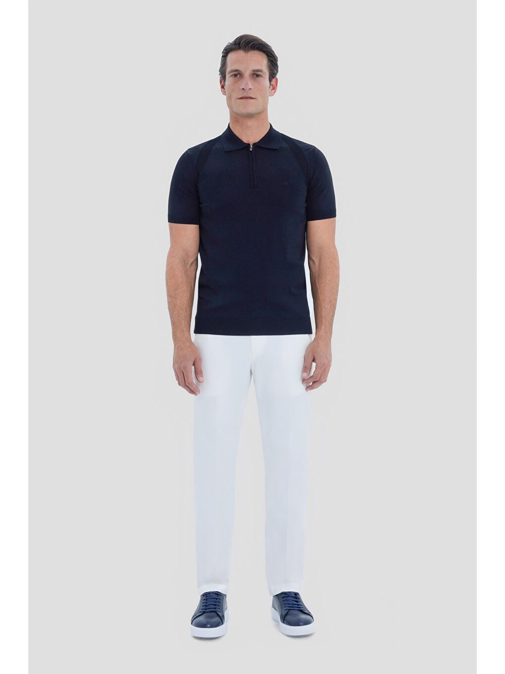 Siyah Regular Fit Dokulu Triko Polo Yaka Tişört-1