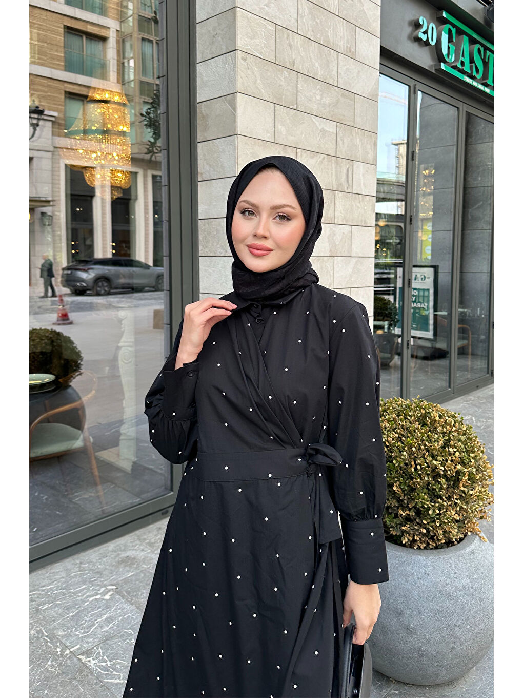 Kadın Puantiyeli Yandan Bağlamalı Elbise Siyah-4