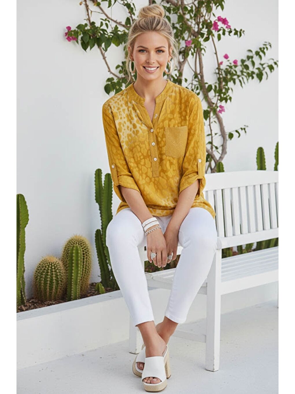 Sarı İtalyan Hardal Hakim Yaka Düğmeli 3/4 Kol Desenli Pullu Cepli Casual Viskon Bluz 75 60-3