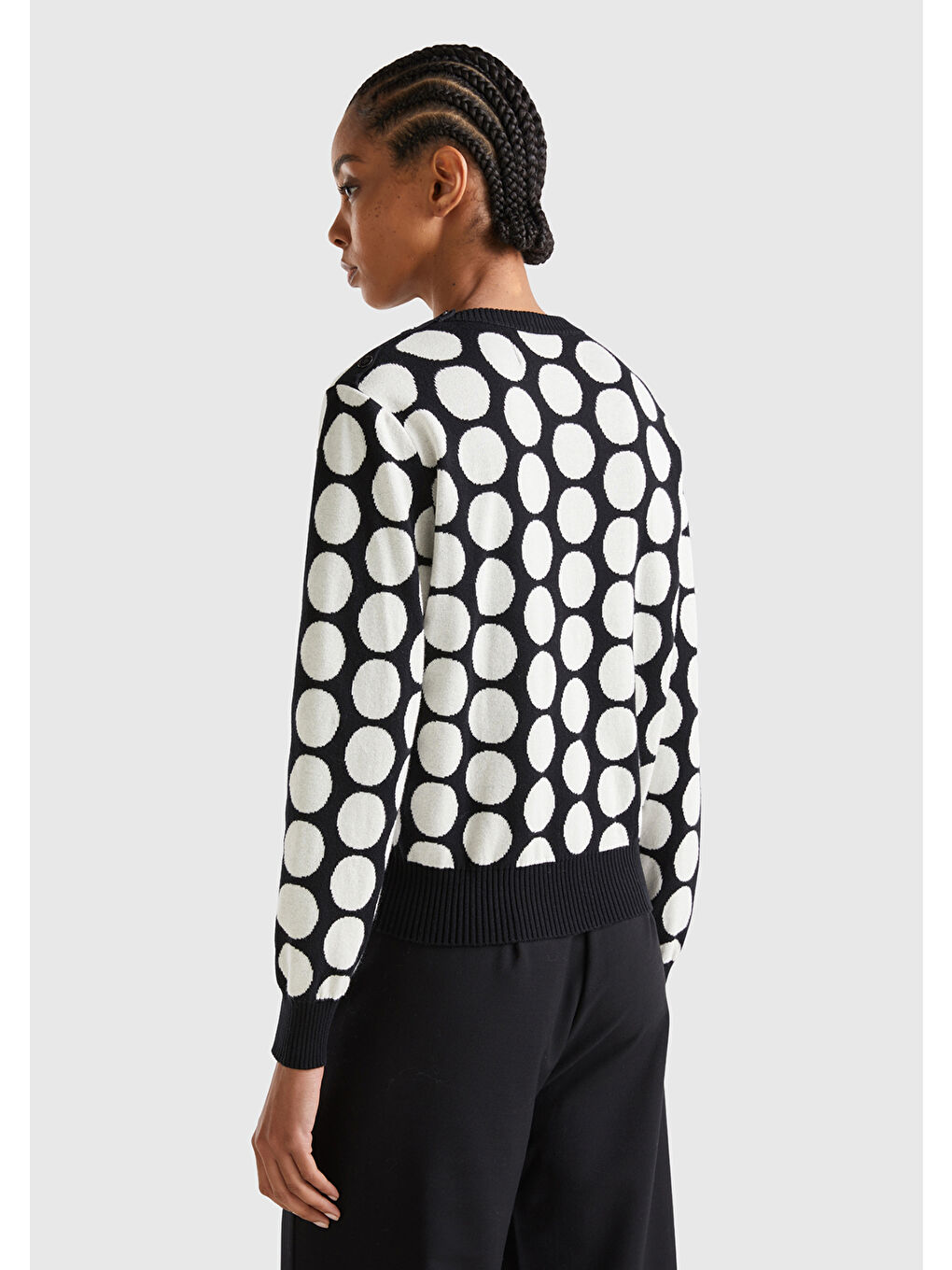 Kadın Siyah  %100 Pamuk Puantiyeli Kazak-2