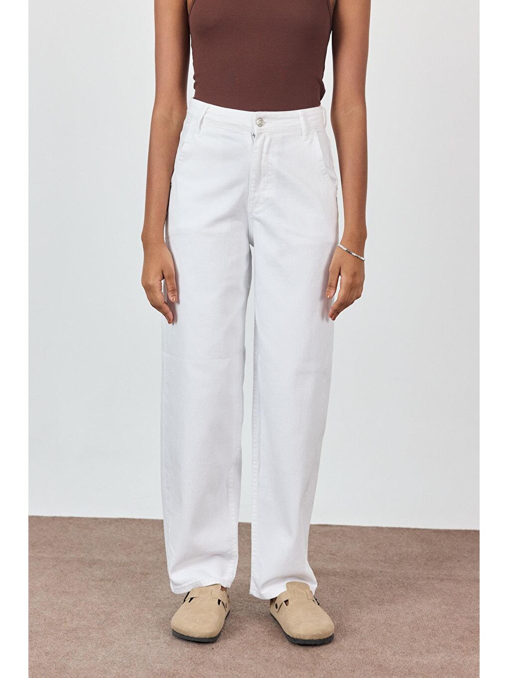 Beyaz Yüksek Bel Balon Jean-3