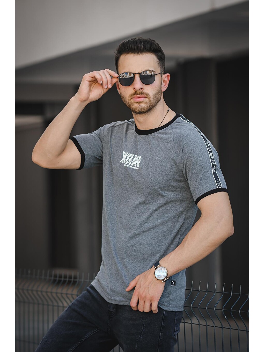 Antrasit Dark Baskılı Omuz Şeritli Slim Fit Elastanlı Erkek Tişört-3
