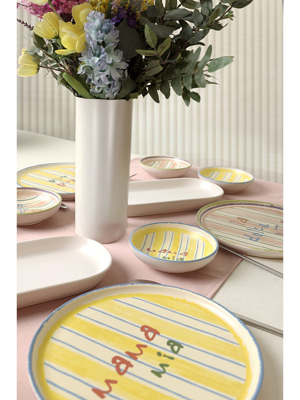 Karışık Mama Mia & La Dolce Vita Kahvaltı Takımı 12 Parça 4 kişilik-3