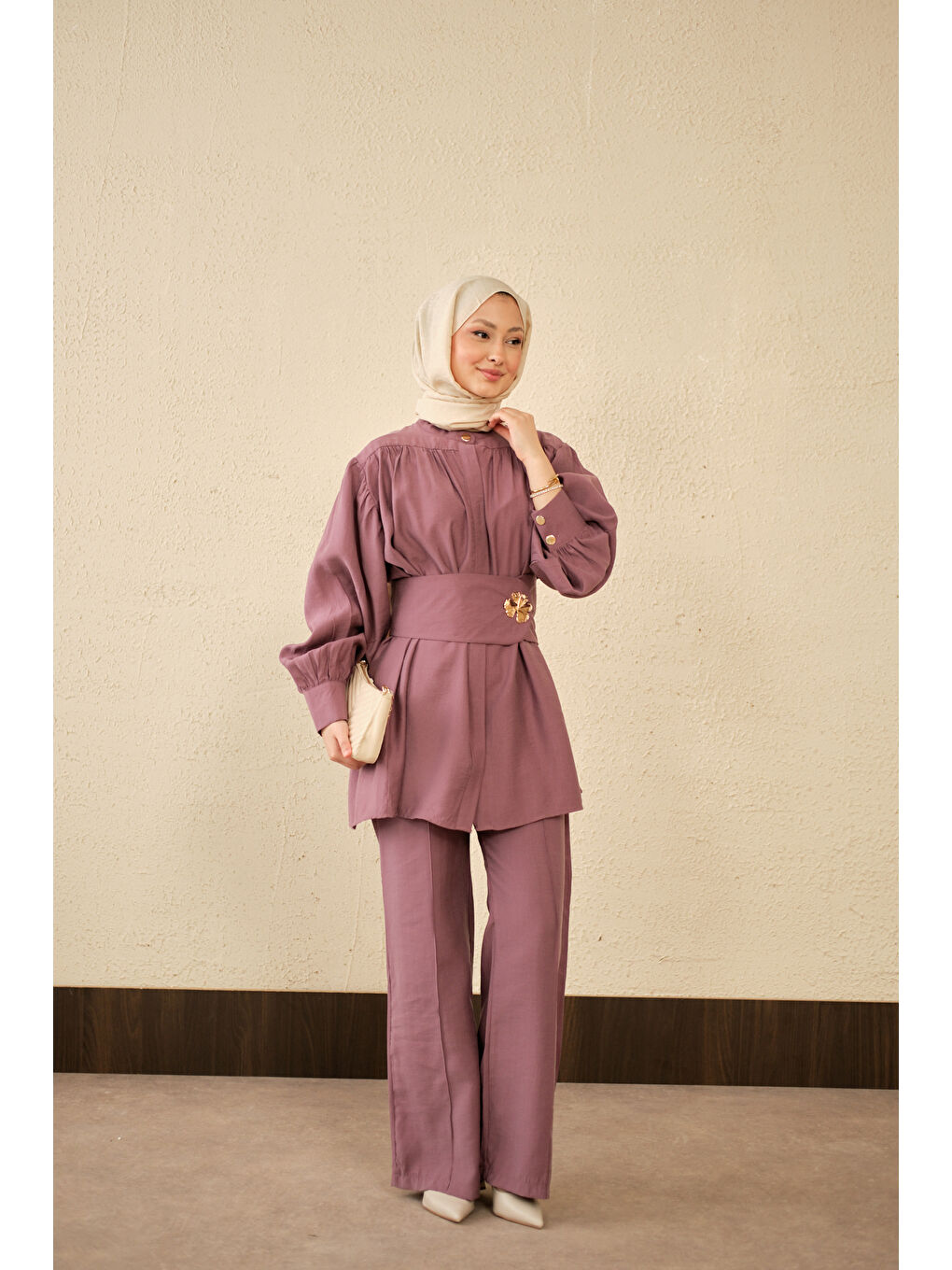 Kadın Broş Detay Gizli Düğmeli Takım Mürdüm