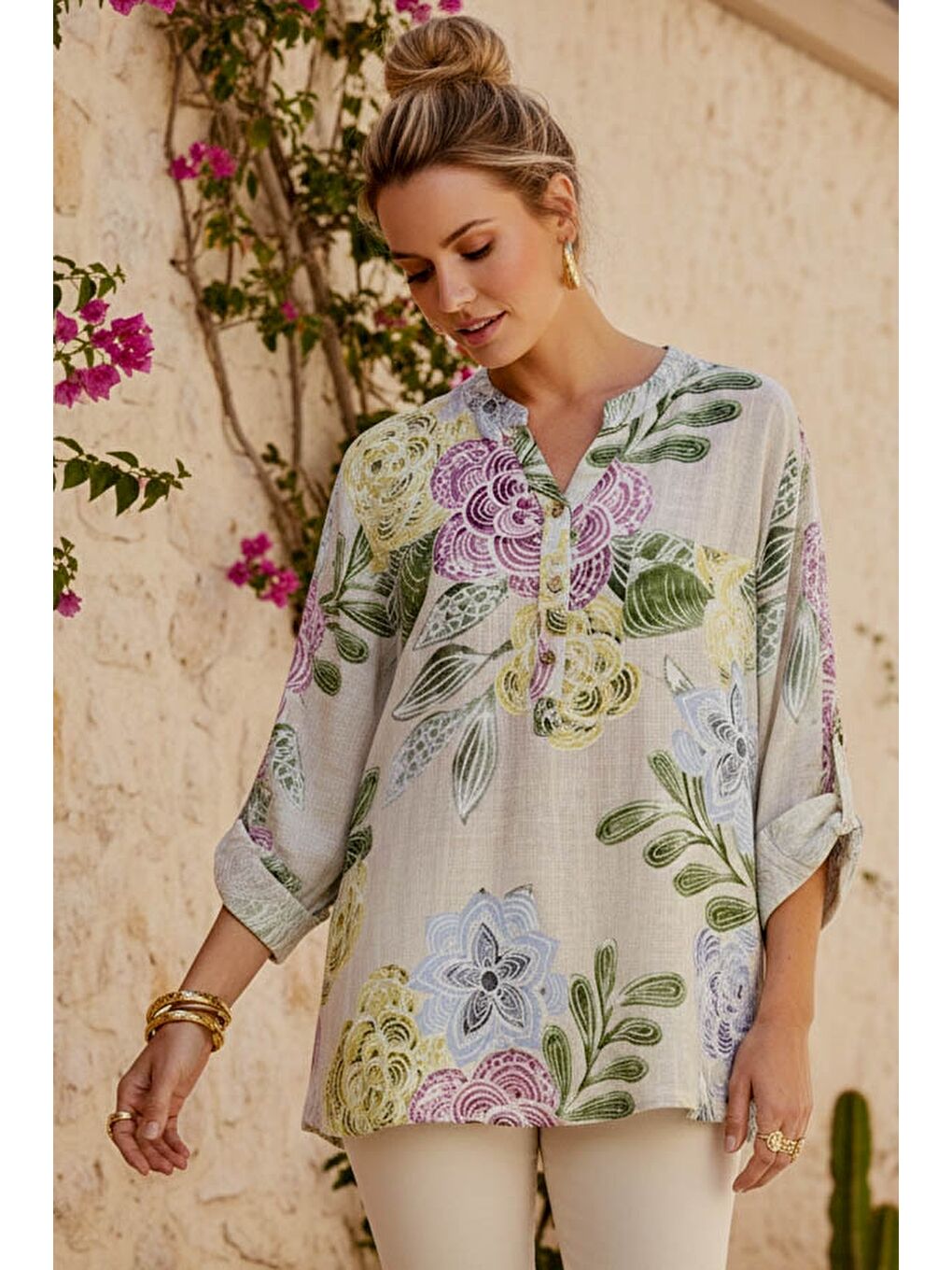 İtalyan Bej Hakim Yaka Düğmeli 3/4 Kol Çiçekli Cepli Casual Keten Görünümlü Dokuma Bluz 75 65-2