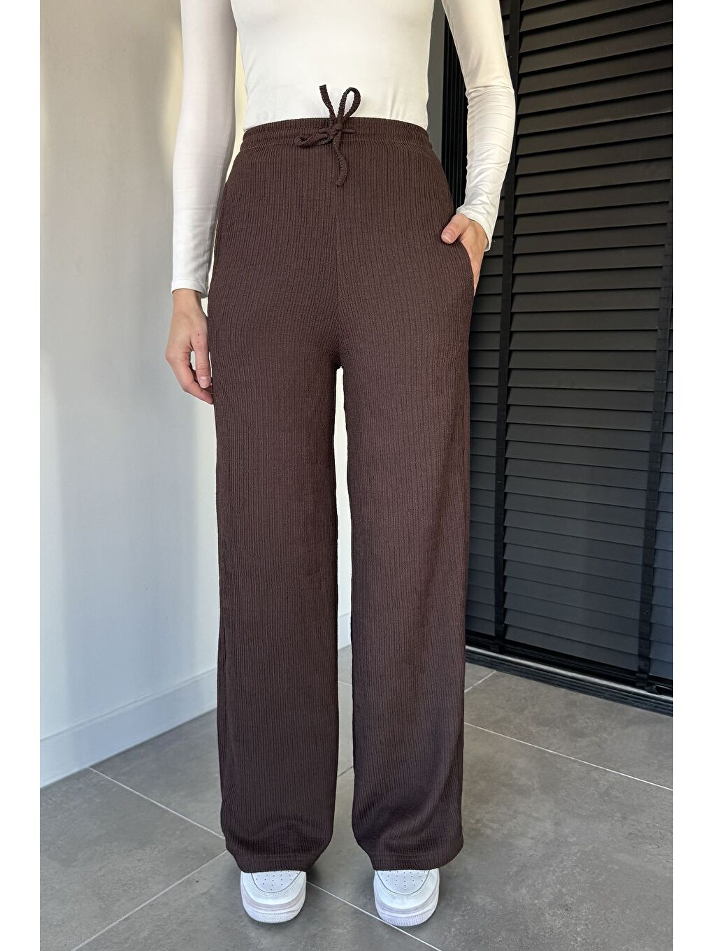 Kahverengi Kadın Bel Lastikli Kendinden Çizgi Desenli Palazzo Pantolon-1