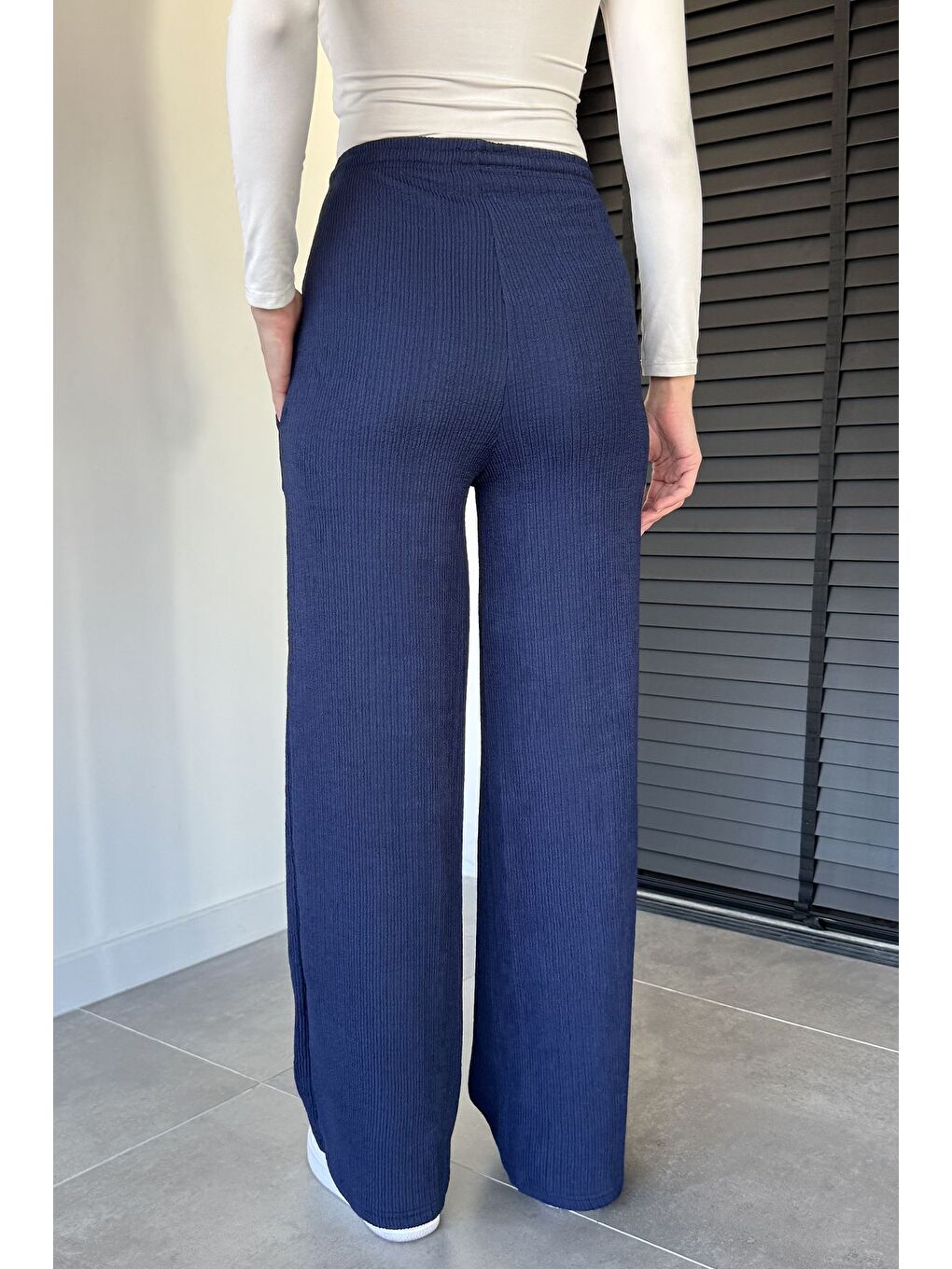 Lacivert Kadın Bel Lastikli Kendinden Çizgi Desenli Palazzo Pantolon-3