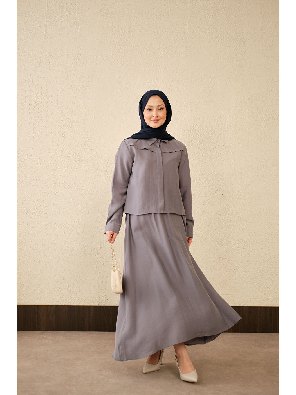 Kadın Ön Gizli Düğme Detay Kısa Gömlek Takım Gri-1