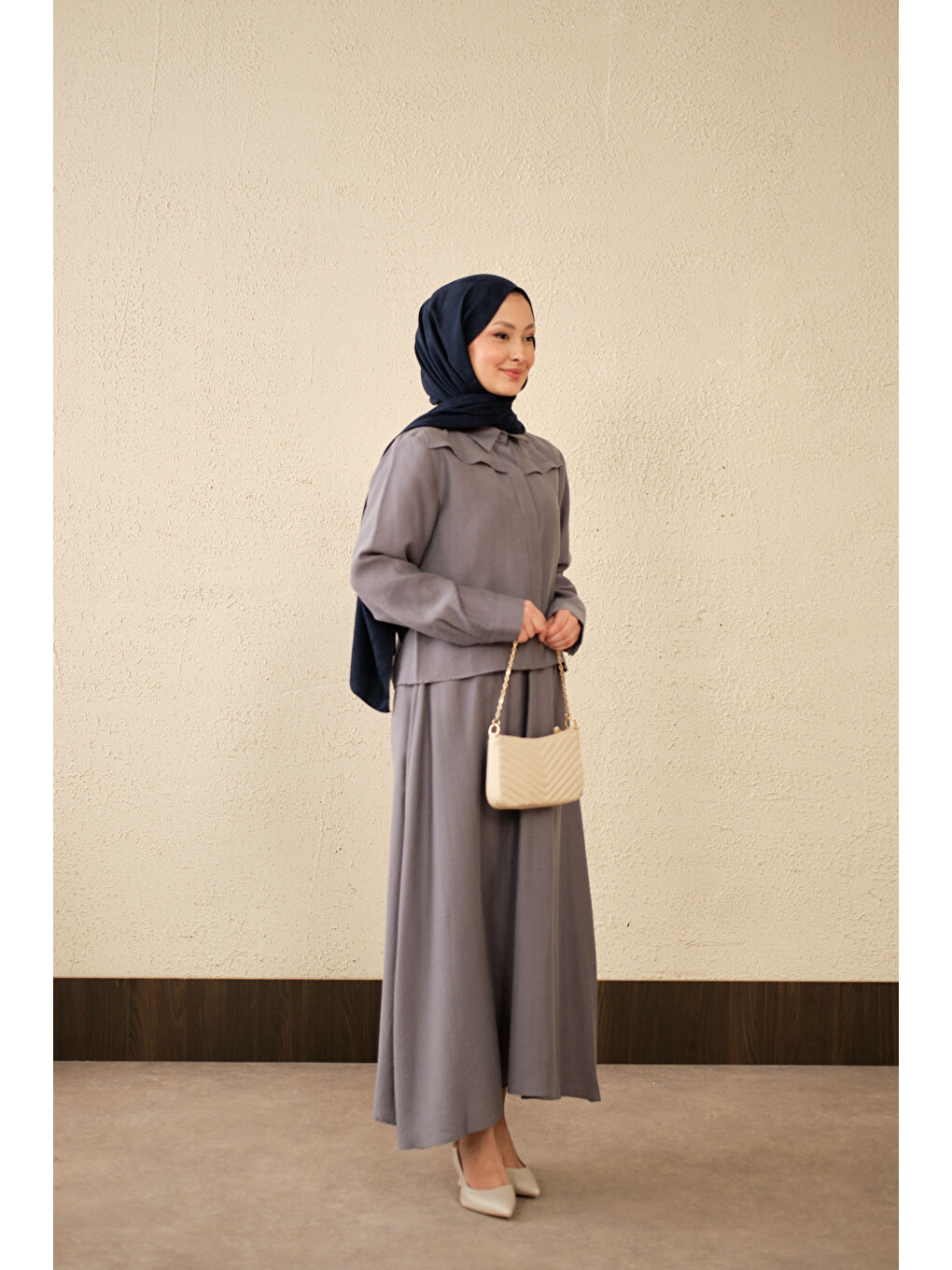 Kadın Ön Gizli Düğme Detay Kısa Gömlek Takım Gri-3