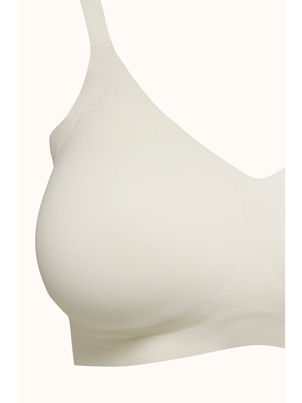 Balensiz Dikişsiz Lazer Kesim Pedli Sütyen Cc415 Ekru-1