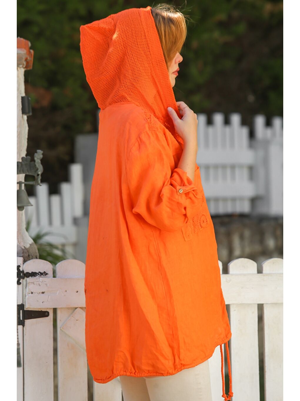 İtalyan Turuncu Kapüşonlu Düğmeli Uzun Kollu Fermuarlı Cepli File Detaylı Keten Dokuma Ceket 75 65-1