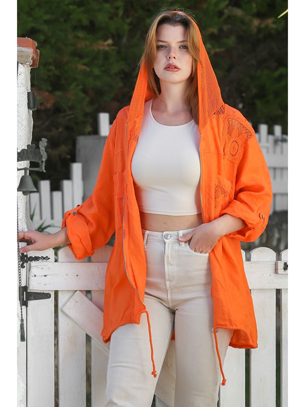 İtalyan Turuncu Kapüşonlu Düğmeli Uzun Kollu Fermuarlı Cepli File Detaylı Keten Dokuma Ceket 75 65-3