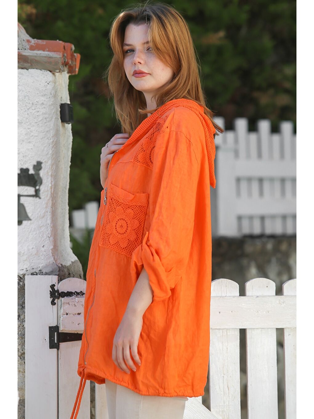 İtalyan Turuncu Kapüşonlu Düğmeli Uzun Kollu Fermuarlı Cepli File Detaylı Keten Dokuma Ceket 75 65-7