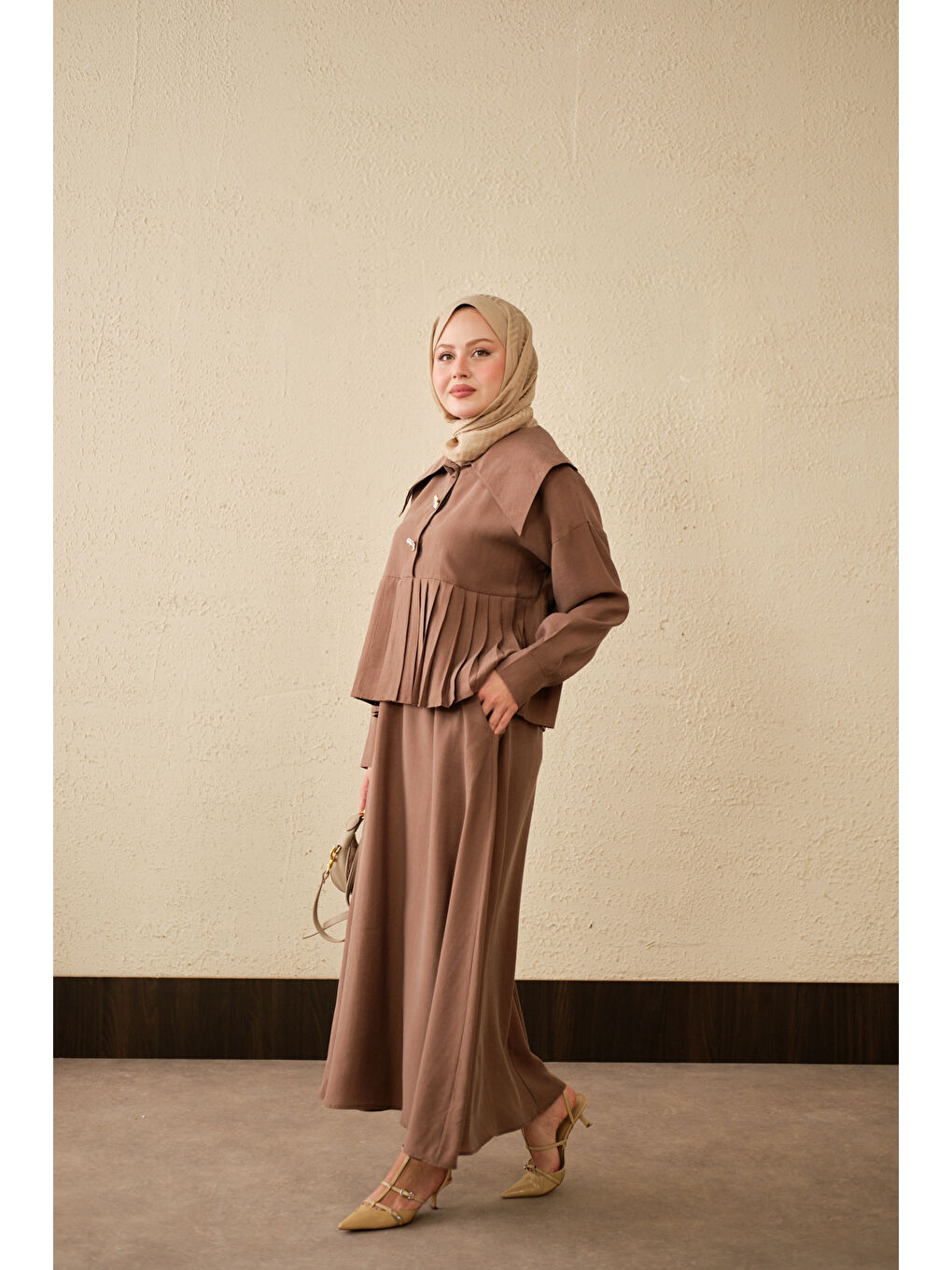 Kadın Gemici Yaka Fırfır Detay Takım Kahverengi-4