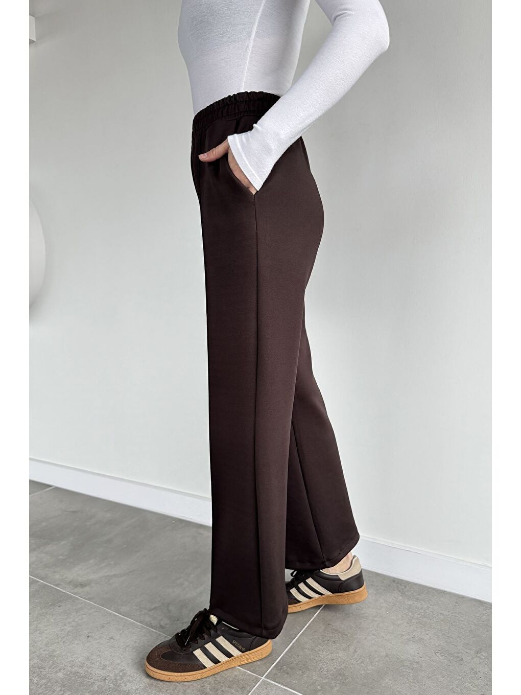 Kahverengi Kadın Bel Lastikli Çimalı Bol Paça Pantolon-1