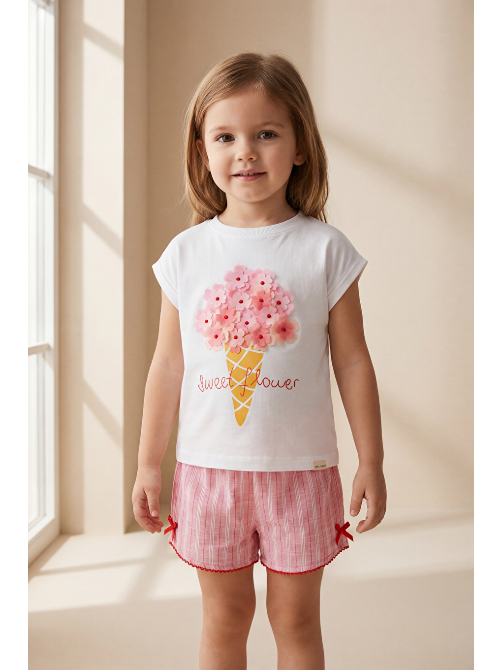 Kız Çocuk Floral 3D Çiçekli Şortlu Pijama Takımı Pembe