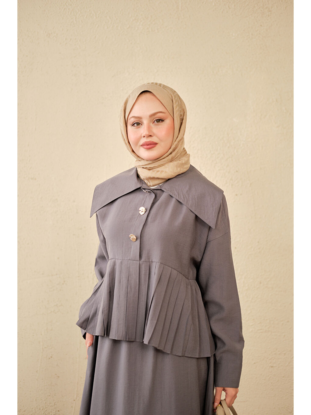 Kadın Gemici Yaka Fırfır Detay Takım Gri-2