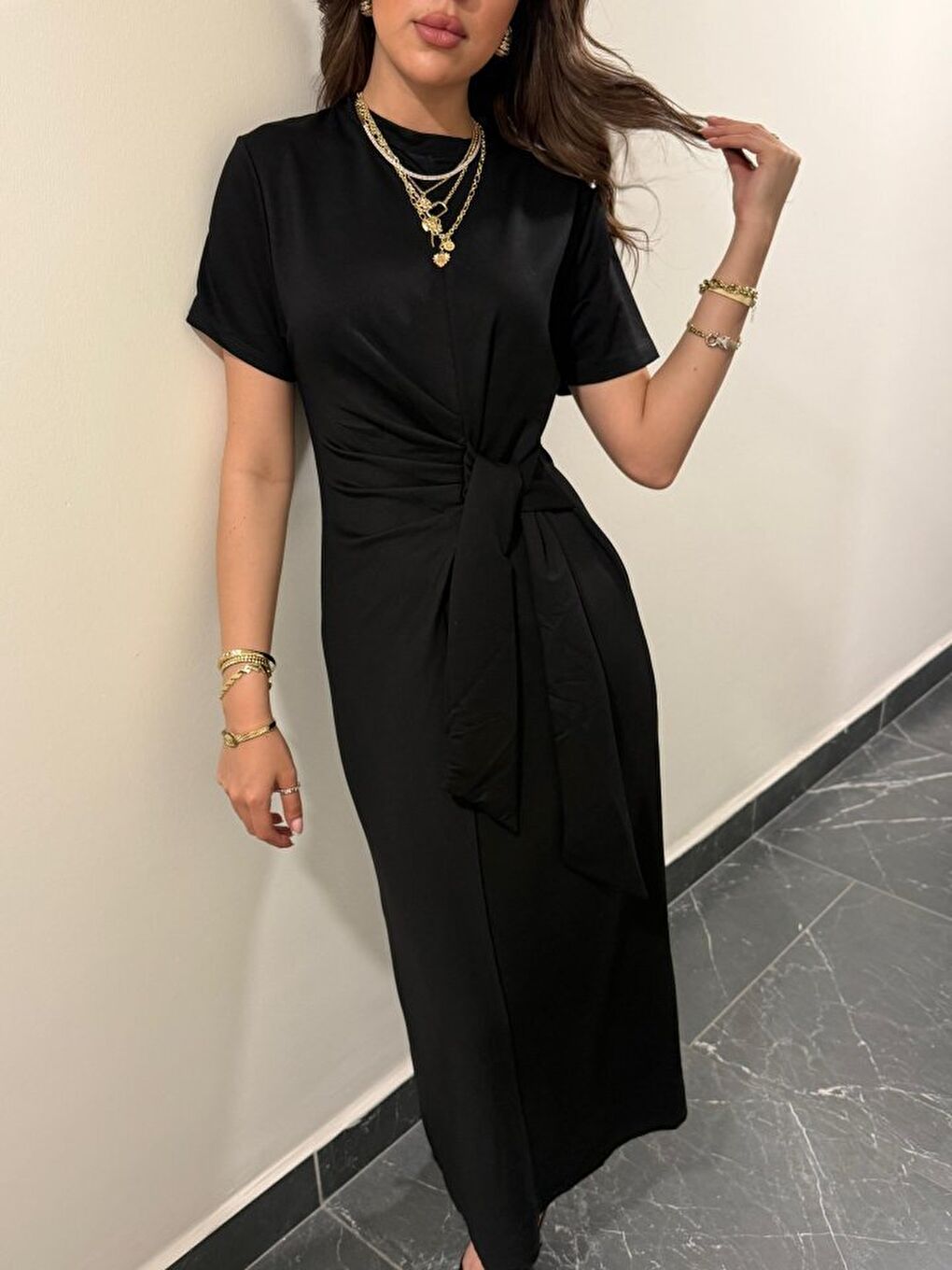 Siyah Kadın Kısa Kollu Bisiklet Yaka Yandan Bağlamalı Viskon Iki Iplik Elbise-3