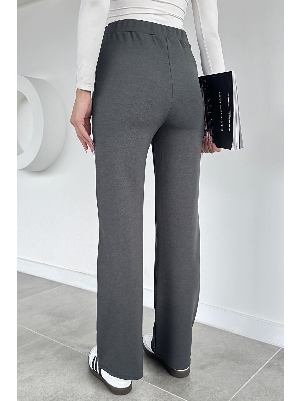 Gri Kadın Çimalı Bol Paça Pantolon-2