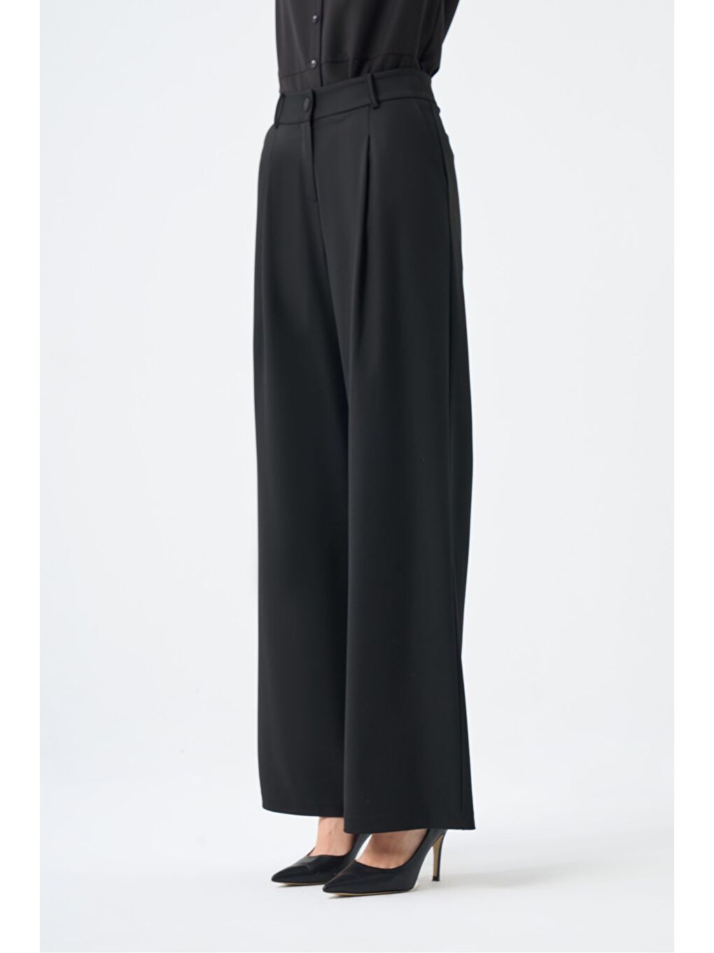 Tek Pile Poliviskon Siyah Pantolon-1