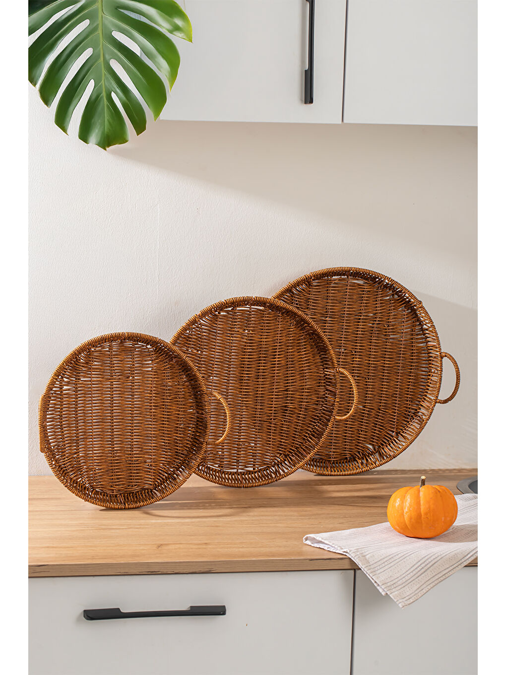 Kahverengi 710-C Yuvarlak 3'lü Dekoratif Ev Mutfak Düzenleyici Kulplu Hasır Sepet Seti Hasır Tepsi-1