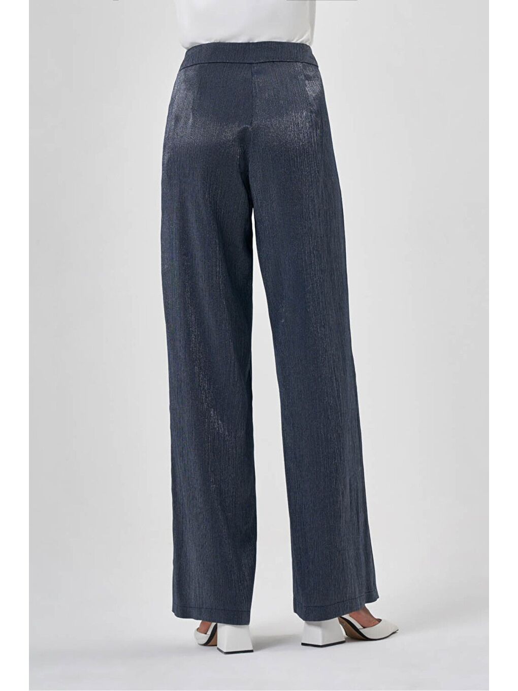 Parlak Detaylı Lacivert Pantolon-4