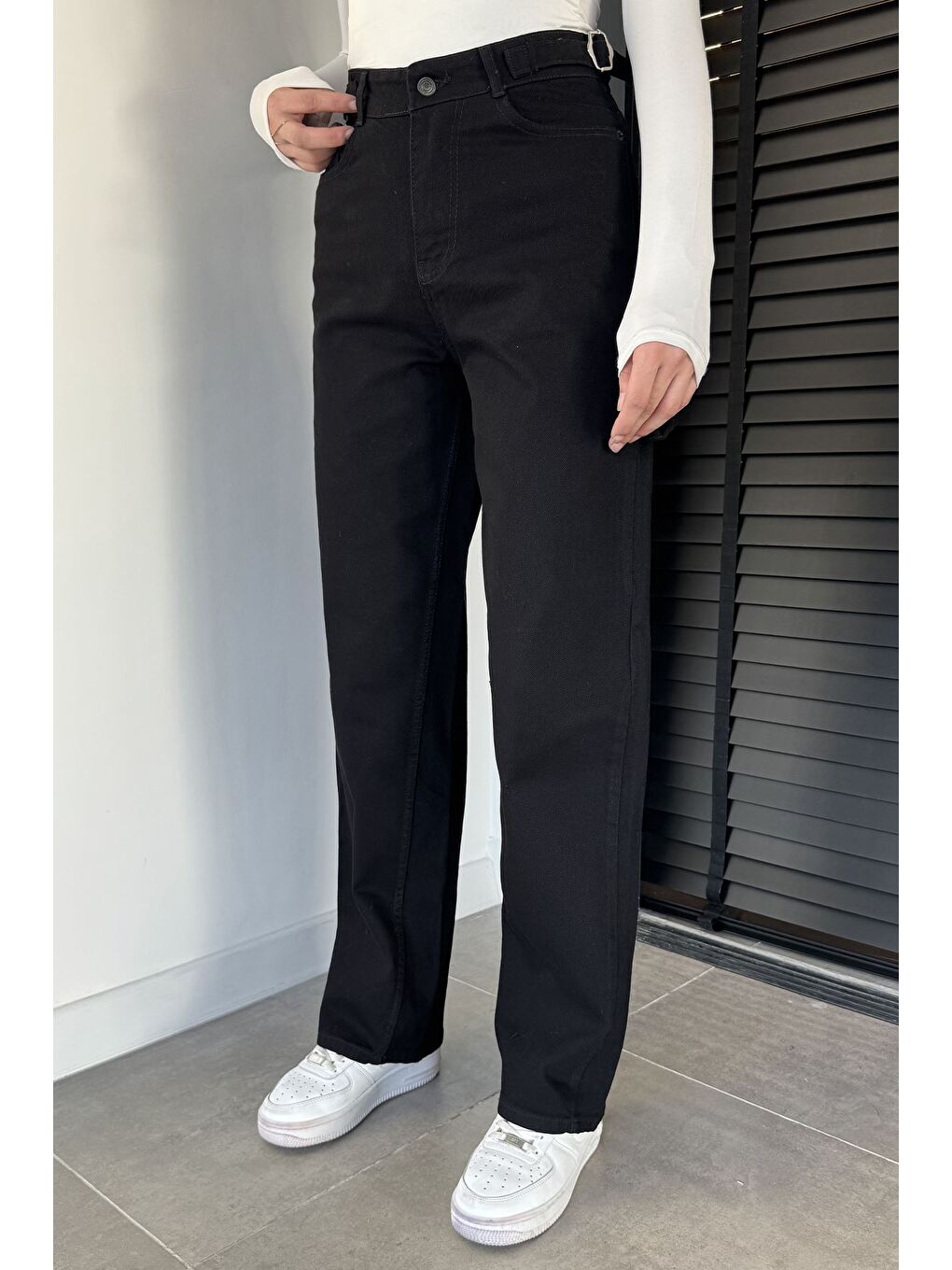 Siyah Kadın Kemer Tokalı Yüksek Bel Jean Jean Pantolon