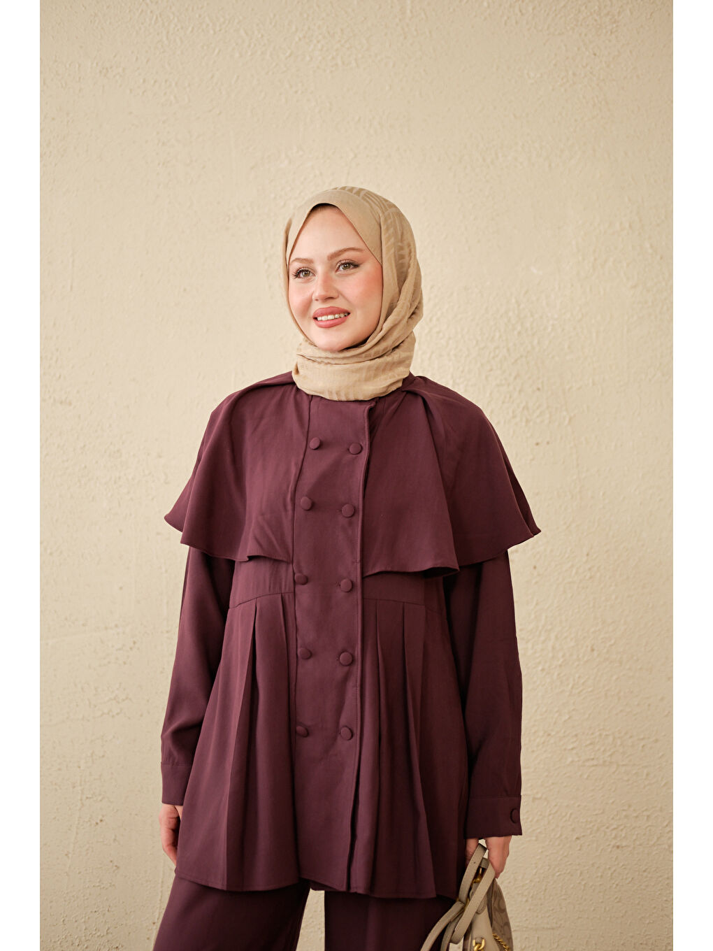 Kadın Yaka Pelerinli Çift Düğme Detay Takım Mürdüm-2