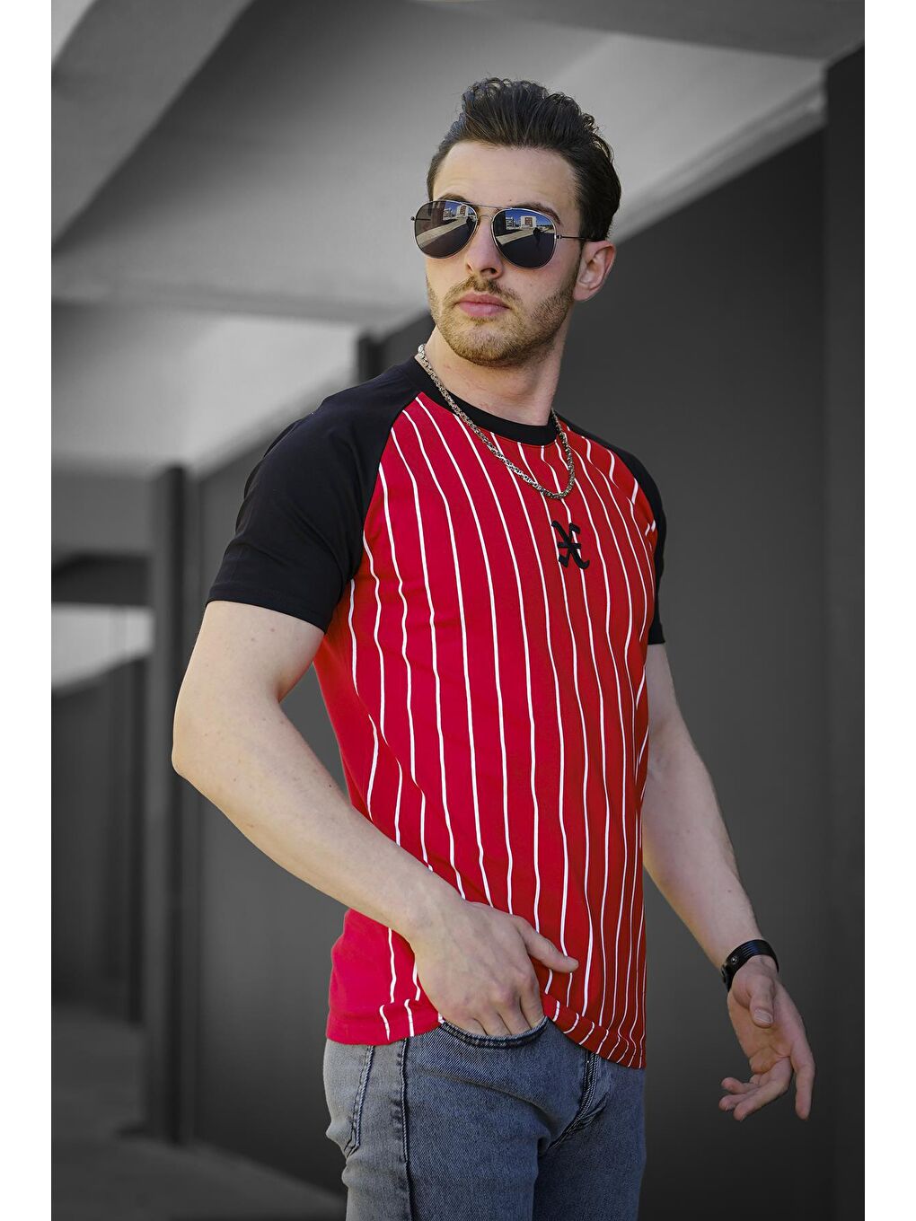 Kırmızı Maceo Slim Fit Elastanlı Kolu Parçalı Çizgili Erkek Tişört-1