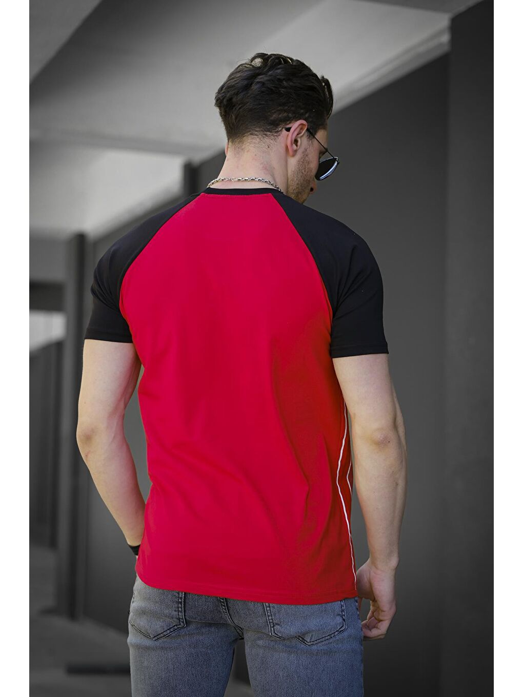 Kırmızı Maceo Slim Fit Elastanlı Kolu Parçalı Çizgili Erkek Tişört-2
