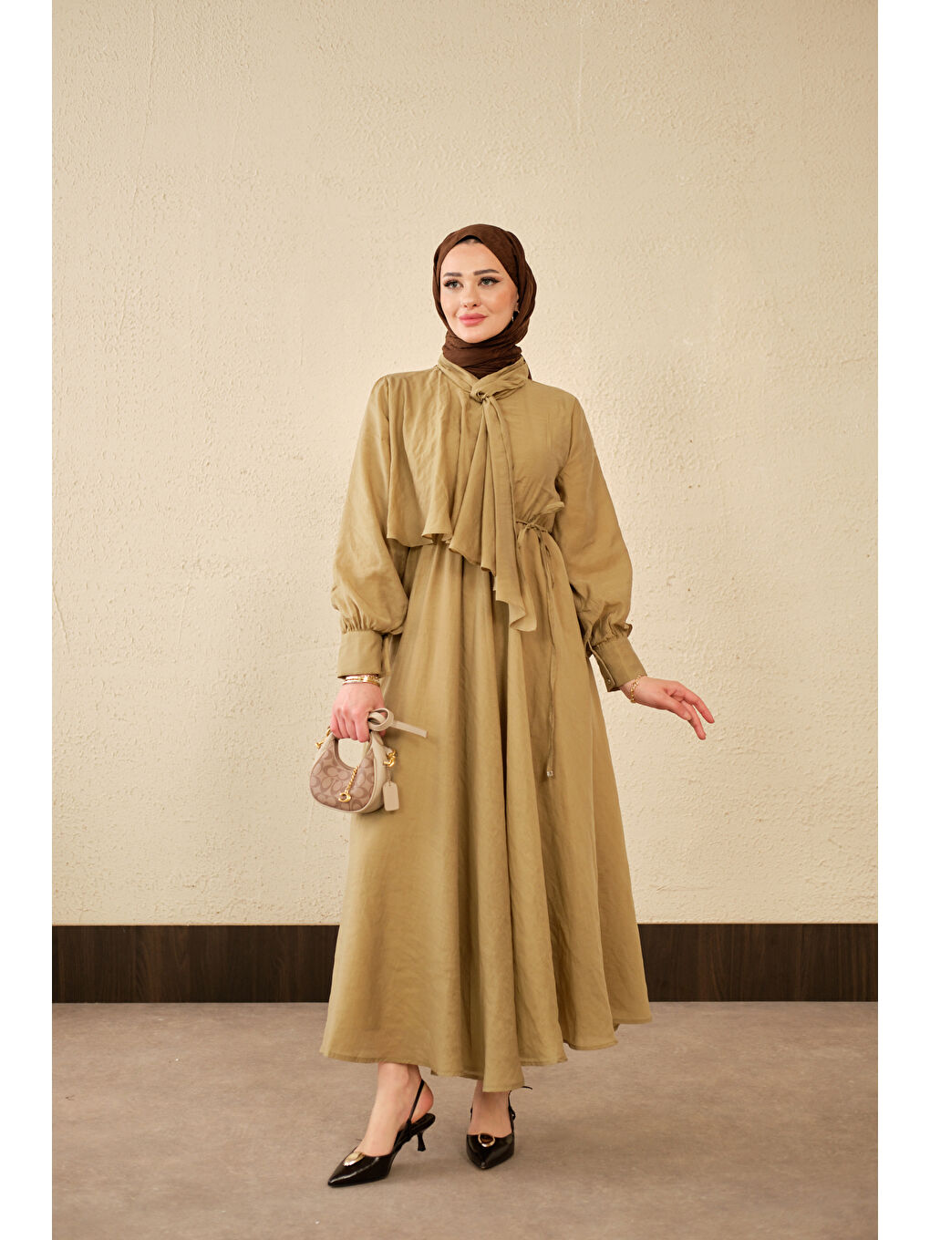 Kadın Tül Detay Şal Yaka Bel Bağlamalı Elbise Yağ Yeşil