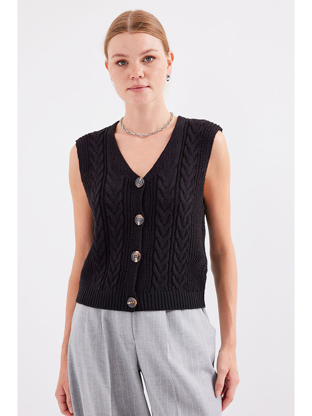 15882 Düğmeli Kısa Triko Yelek - Siyah-2