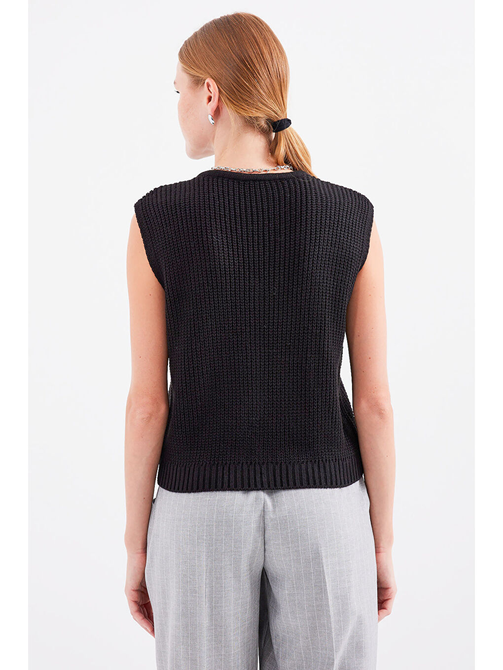 15882 Düğmeli Kısa Triko Yelek - Siyah-4